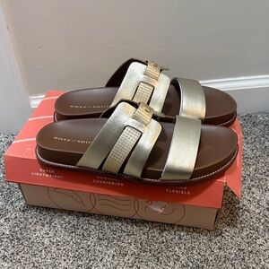 Easy Spirit Metallic Slide Sandals